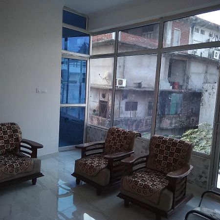 Pardhan Guest House Bāra Banki Buitenkant foto