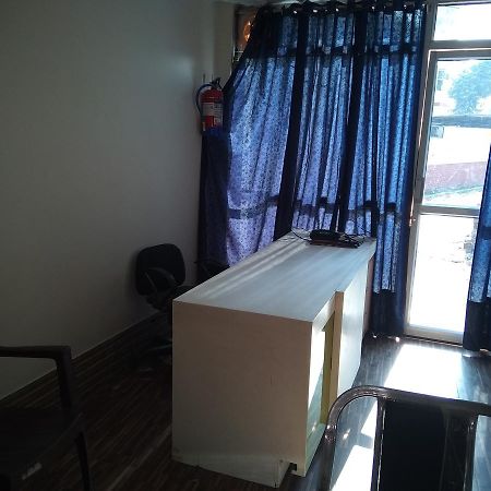Pardhan Guest House Bāra Banki Buitenkant foto