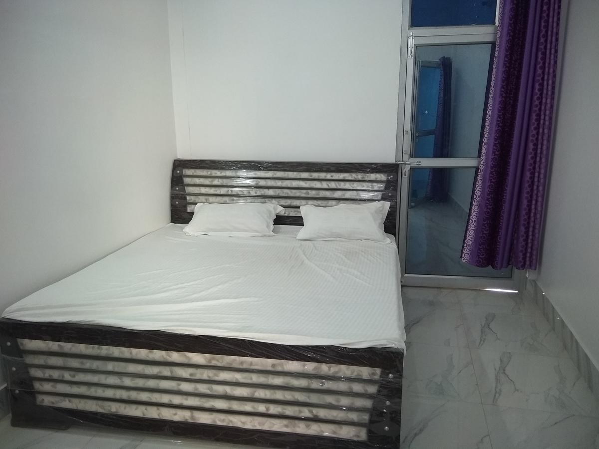 Pardhan Guest House Bāra Banki Buitenkant foto